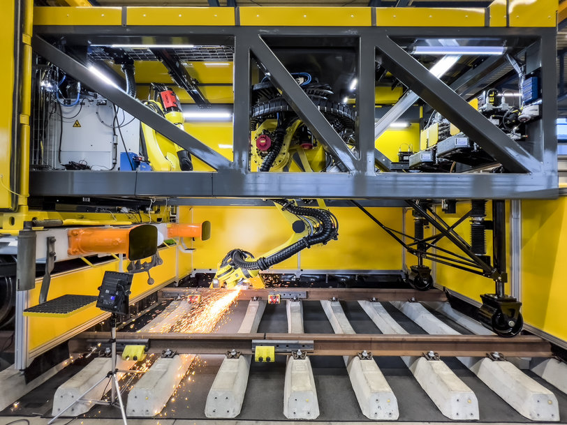 Robel speeds up automation in track maintenance